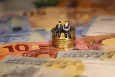 Hoe werkt pensioenuitkoop risicotransfer in de praktijk?
